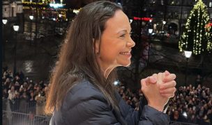 Reaparición de María Corina Machado tras Nobel de la Paz provoca ovación en Noruega