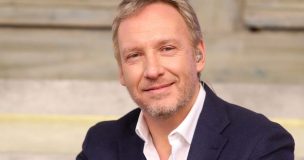 “Nos conocemos desde niños”: Martín Cárcamo revela cómo se lleva con su ex y habla de su nuevo pololeo