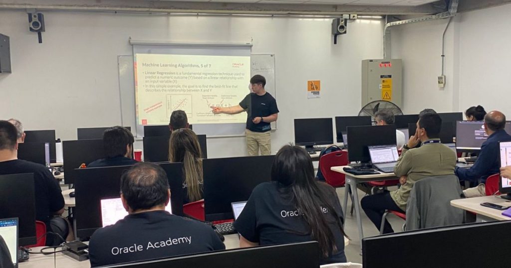 Oracle capacita a docentes chilenos en IA y cloud para transformar la educación superior