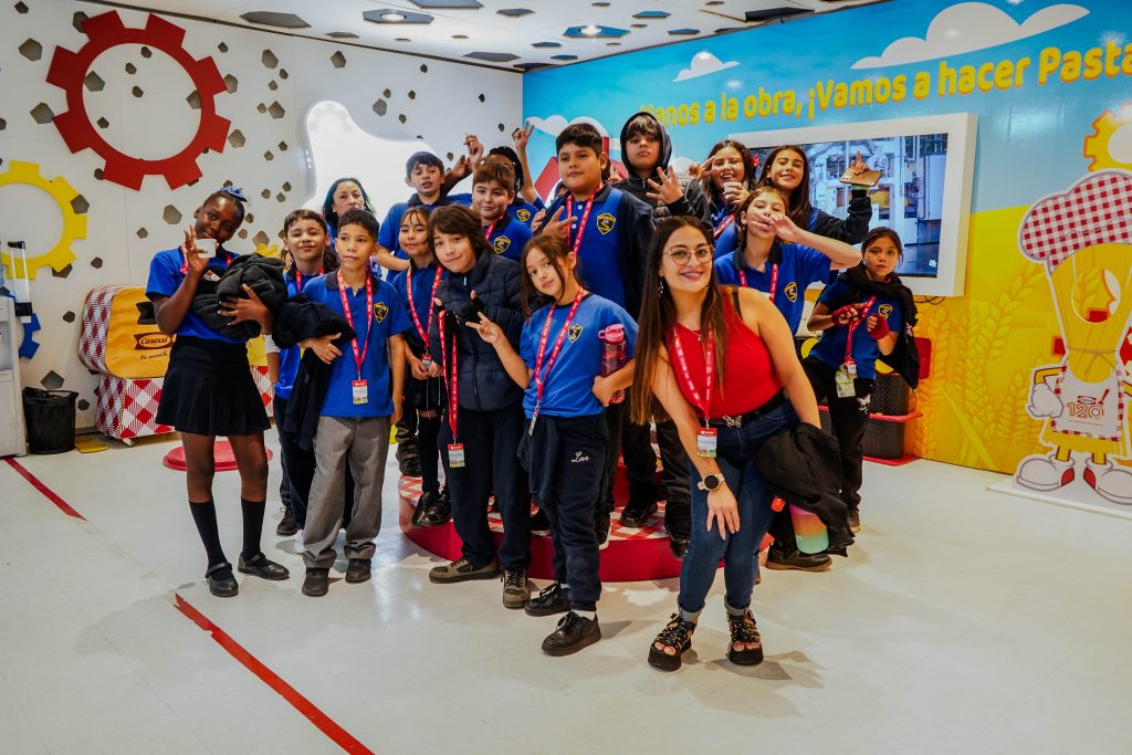 Carozzi refuerza su programa Puertas Abiertas con docentes y más de 230 mil visitas