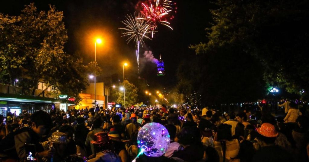 Canal 13 apuesta por pareja sorpresa para reaccionar en vivo al show de la Torre Entel