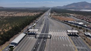 MOP activa plan por fin de semana largo: más de 420 mil vehículos saldrán de Santiago