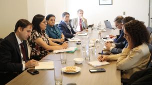 CFA realiza reunión con equipo económico de la candidatura de Jeannette Jara