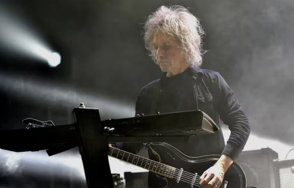 Luto en la música: Muere Perry Bamonte, histórico guitarrista de The Cure