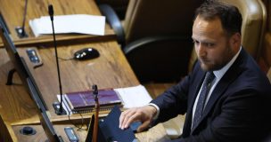 Diputado exige declaración de emergencia sanitaria por contaminación en Lago Vichuquén