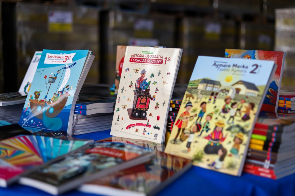 Mineduc avanza en el proceso de impresión de textos escolares para 2026