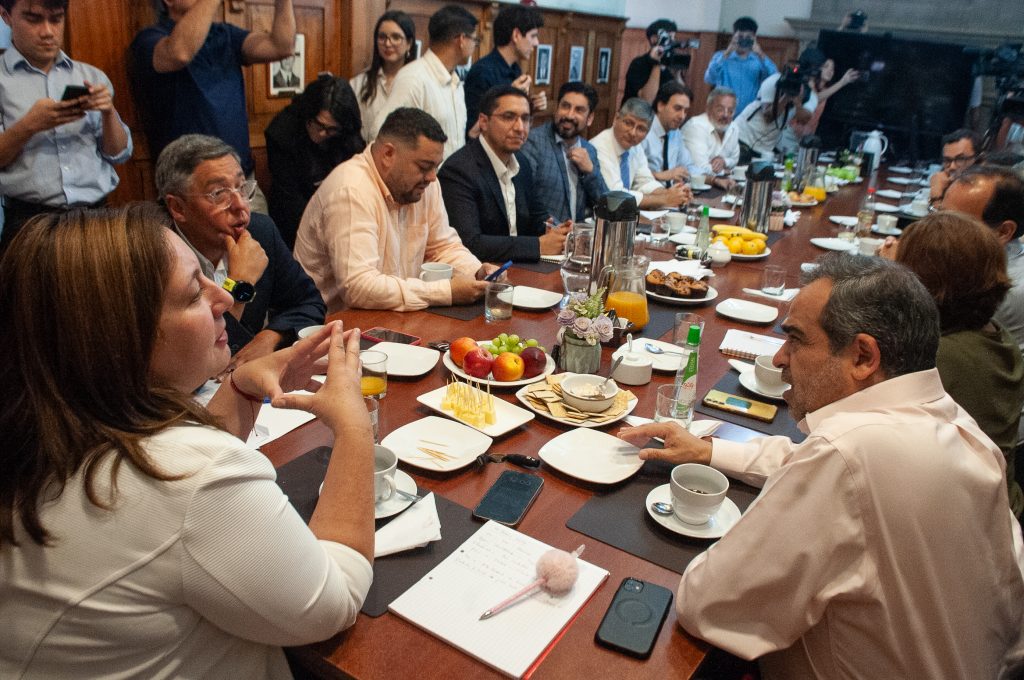 Socialismo Democrático y DC ratifican oposición coordinada: llaman a unidad progresista