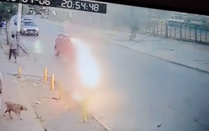 Delincuentes prenden fuego a un hombre en plena vía pública tras rociarlo con bencina en San Bernardo