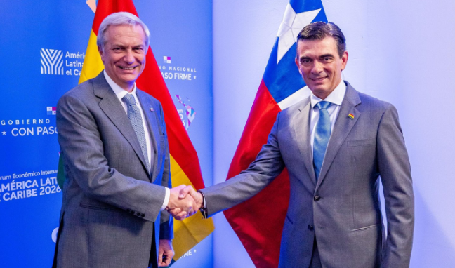 Kast y Paz sostienen primer encuentro bilateral con foco en integración y desarrollo