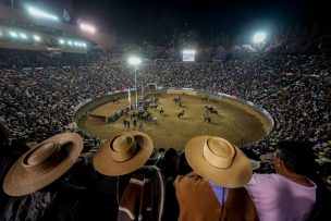 Comienza la renovación de tribunas preferenciales para el 77° Campeonato Nacional de Rodeo