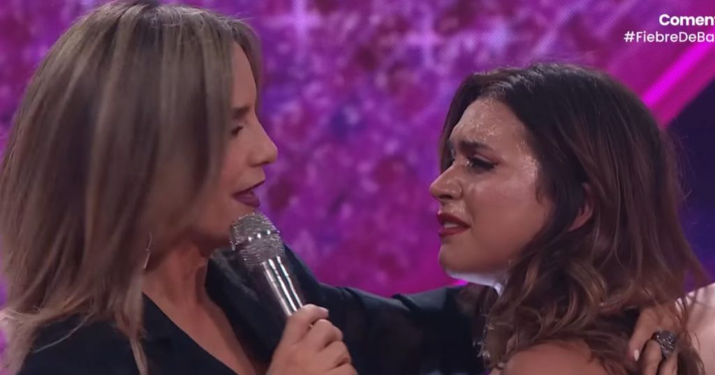 “Perdón, lo siento”: La pregunta de Diana Bolocco que hizo llorar a Carlyn Romero en “Fiebre de Baile”