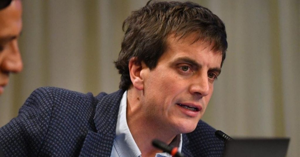 Diputado Schalper cuestiona a Presidente Boric por pensión de gracia a detenido en megatoma de San Antonio: 