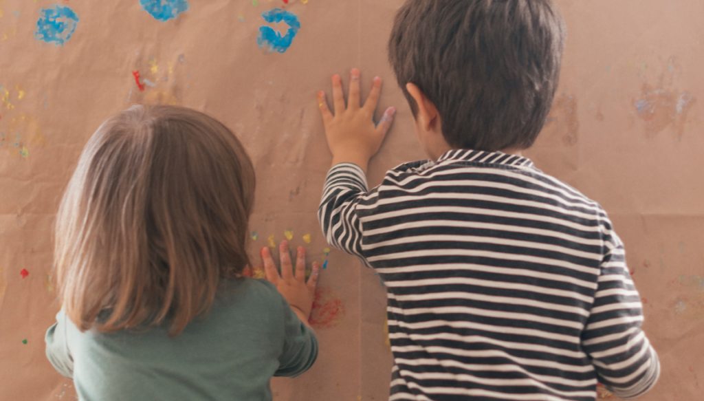 Vacaciones escolares: ideas infalibles para entretener a los niños sin salir de casa