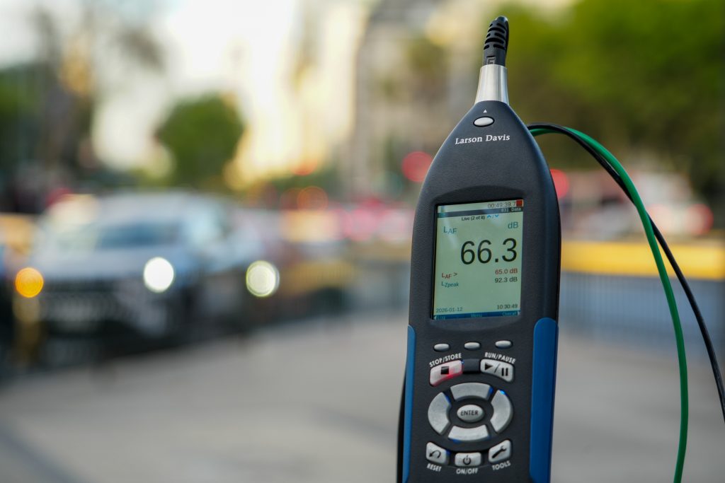 Electromovilidad: registran disminución histórica del ruido en La Alameda