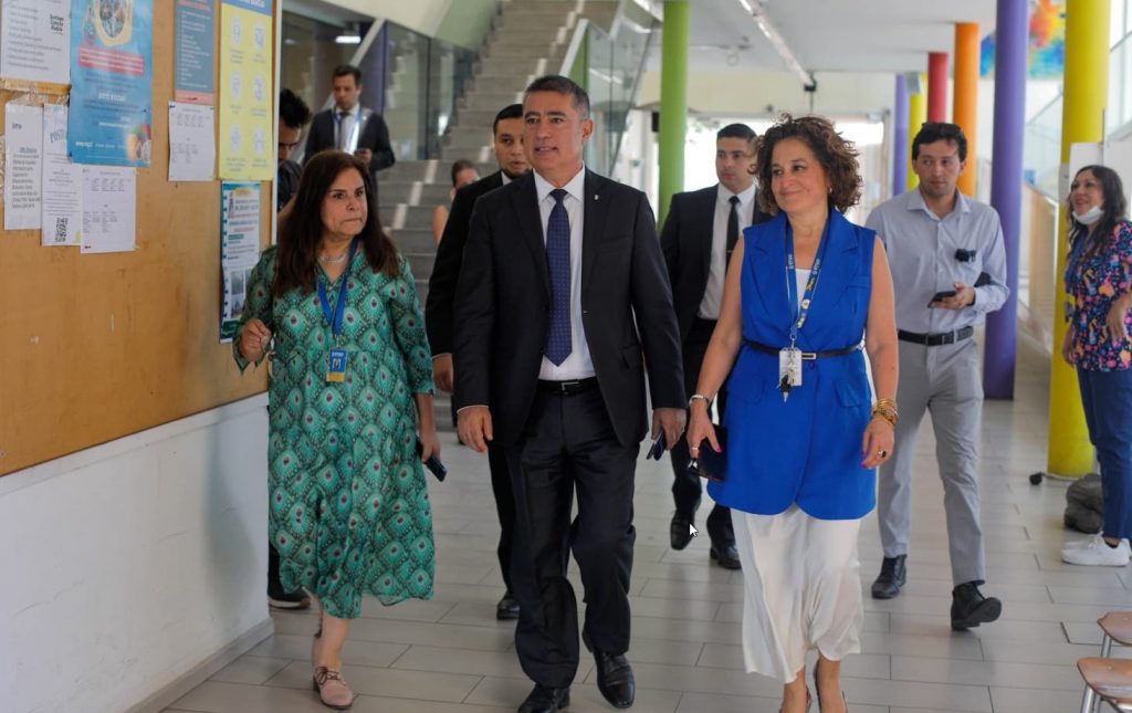 Anuncian que el Centro Comunitario Carol Urzúa pasará a ser exclusivamente un CESFAM en Santiago