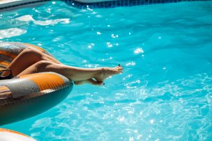 Cómo mantener piscinas limpias en verano: los cuidados que no puedes olvidar