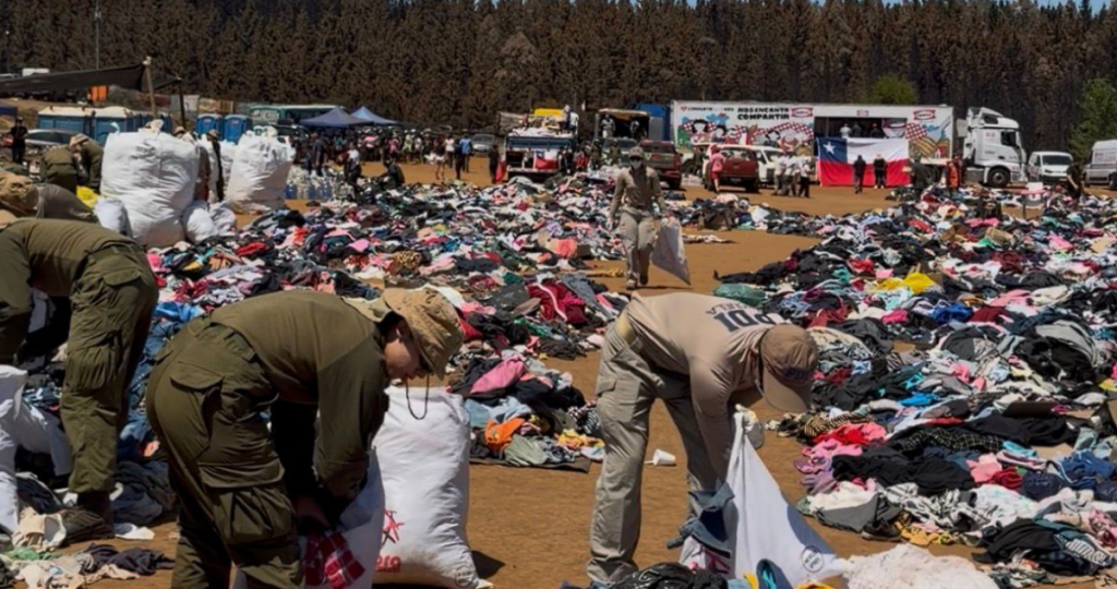 10 toneladas de ropa acopiadas en Penco y Tomé fueron retiradas por riesgo sanitario