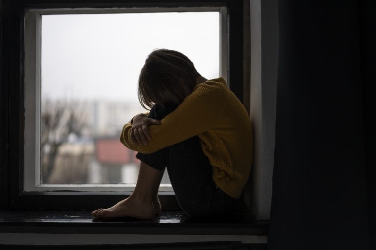 Psicólogo alerta que el Mundial y el consumo de alcohol podrían elevar la violencia intrafamiliar