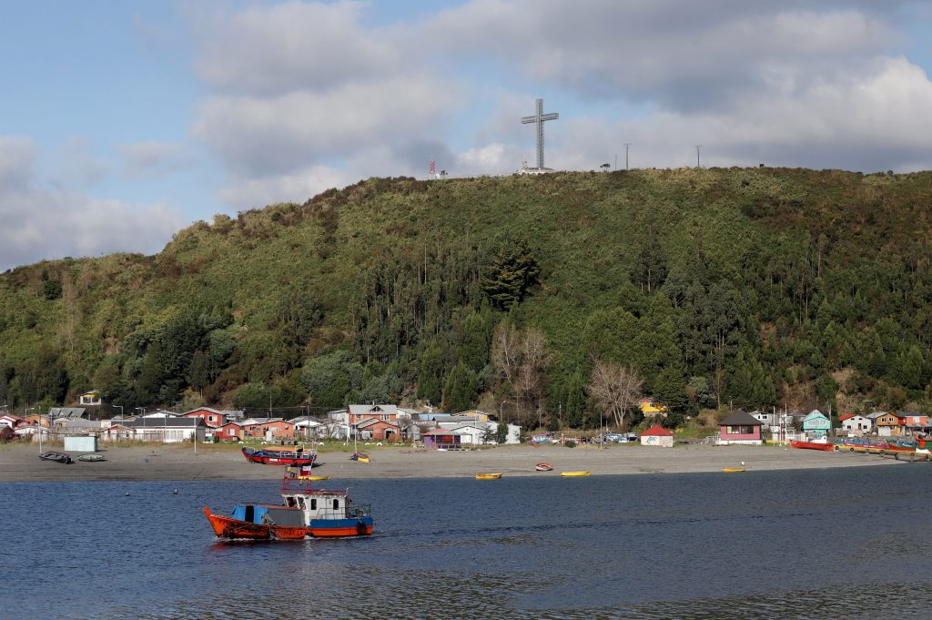 Autoridad Marítima de Cochamó realizó operativo de rescate tras accidente vehicular