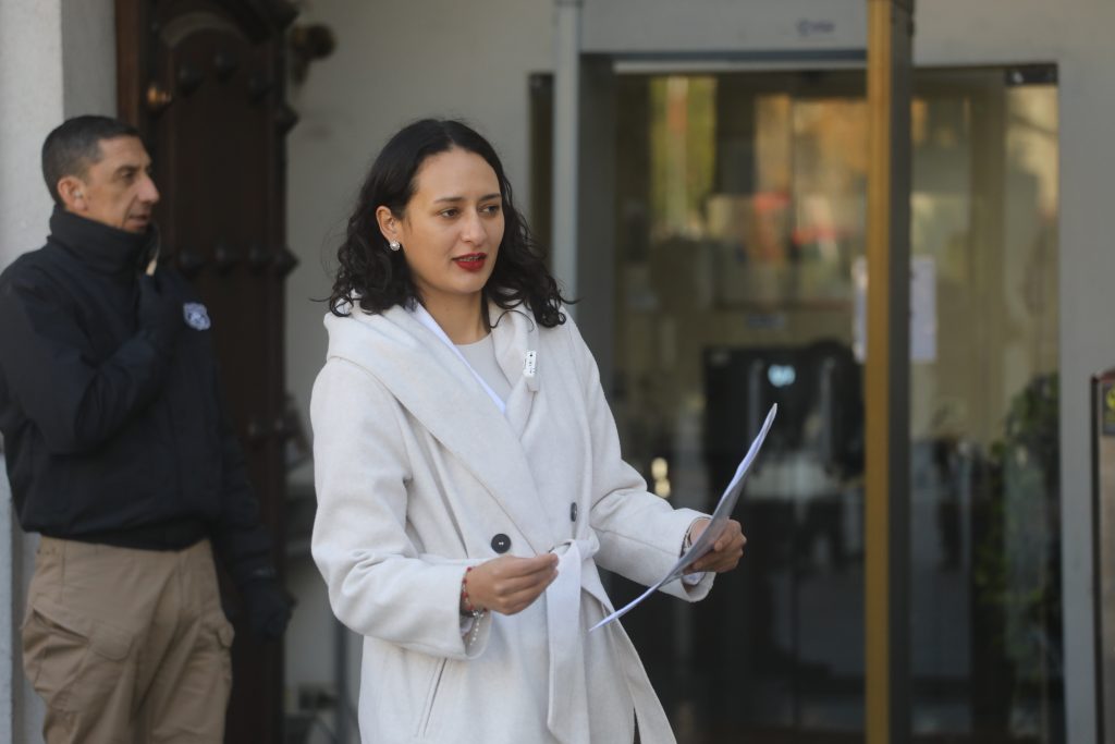 Partido Comunista respalda a la alcaldesa de Lo Espejo frente a amenazas de muerte