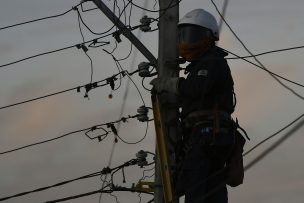 Enel anuncia interrupción del suministro eléctrico: conoce las comunas afectadas