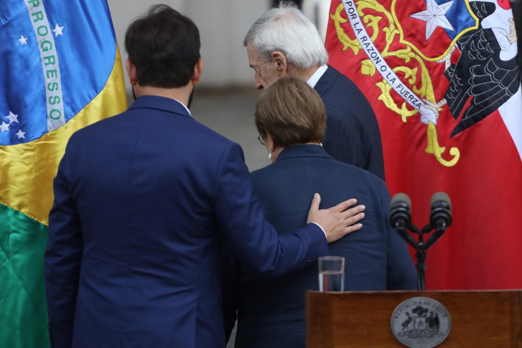 Boric y Squella se enfrentan por la candidatura de Bachelet a la Secretaría General de la ONU