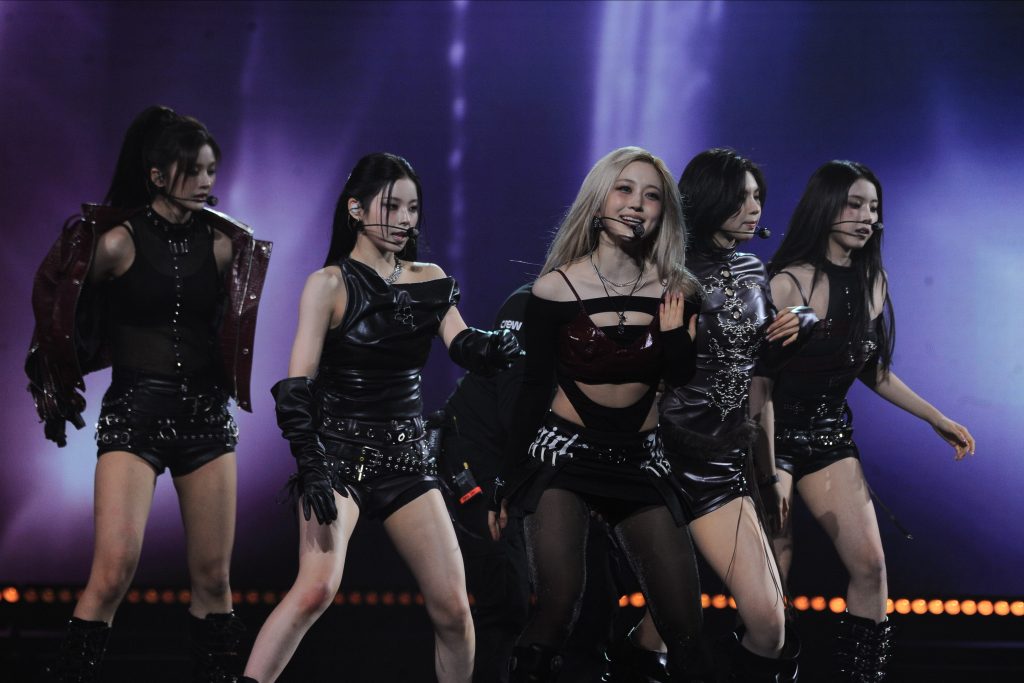 La Quinta Vergara vibró con NMIXX: así fue el explosivo cierre de la tercera noche de Viña 2026