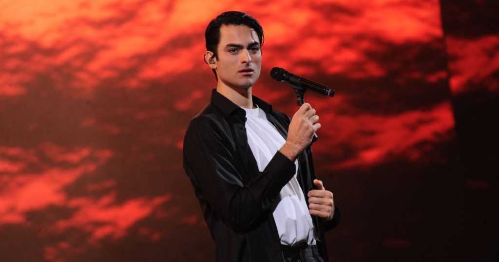 ¿Soltero o en pareja? Matteo Bocelli se sincera sobre su vida amorosa tras su show en Viña 2026