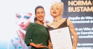 Gran reconocimiento: Mon Laferte es nombrada hija ilustre de Viña del Mar