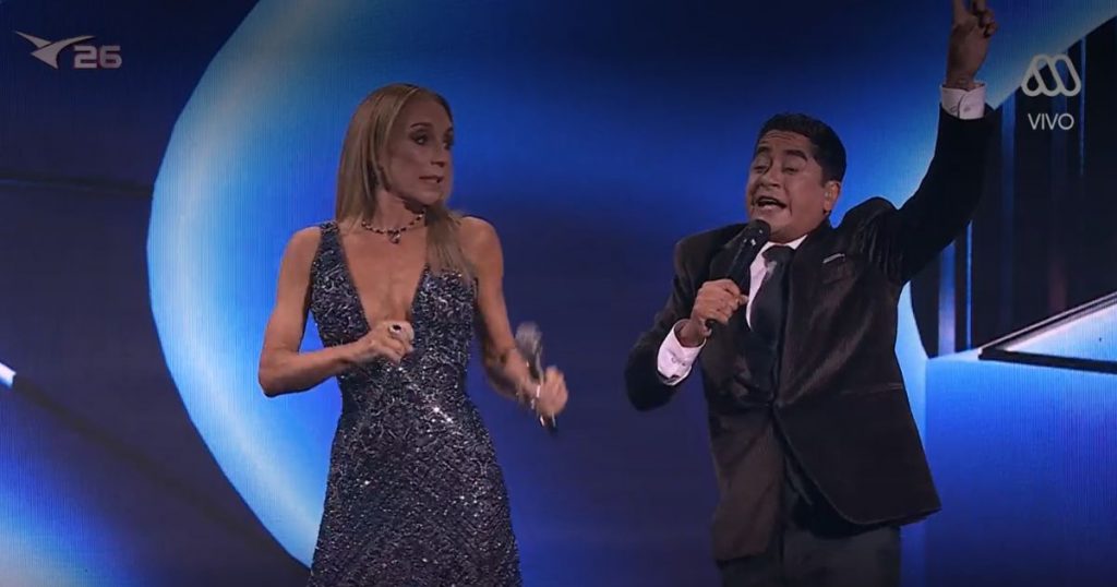 Con su icónico “Limpiaparabrisas”: así debutó Fernando Godoy como coanimador en Viña 2026