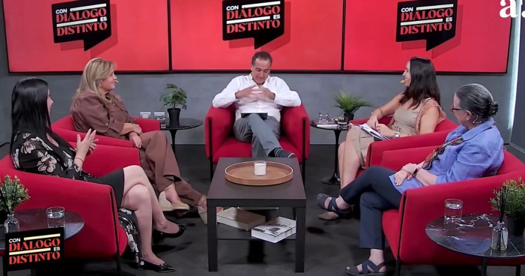 Con Diálogo es Distinto: Expertas abordan el envejecimiento de la población y baja natalidad en Chile