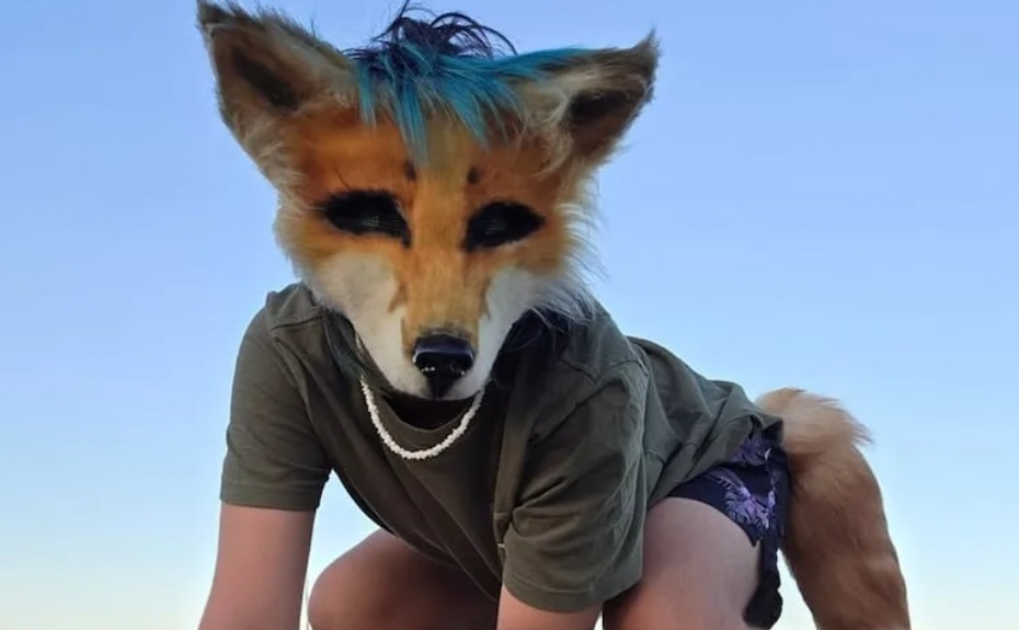 Fenómeno “Therian” en Chile: cómo actuar y cuándo preocuparse si un hijo se identifica con esta tendencia