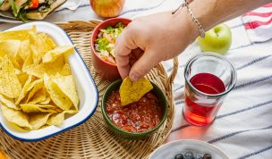 Vacaciones y alimentación: cómo relajarse sin perder la rutina, según especialista