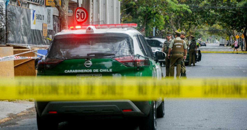 Guardia de seguridad de obra en construcción es apuñalado en Ñuñoa: Víctima fue trasladada a centro asistencial