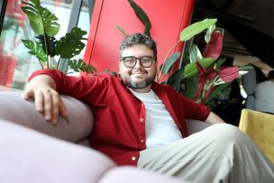 “El desestrece”: Canal 13 apuesta por el humor en vivo con Luis Slimming en horario prime