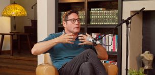 Francisco Saavedra reveló grave accidente de su hija: cayó a la piscina sin él presente