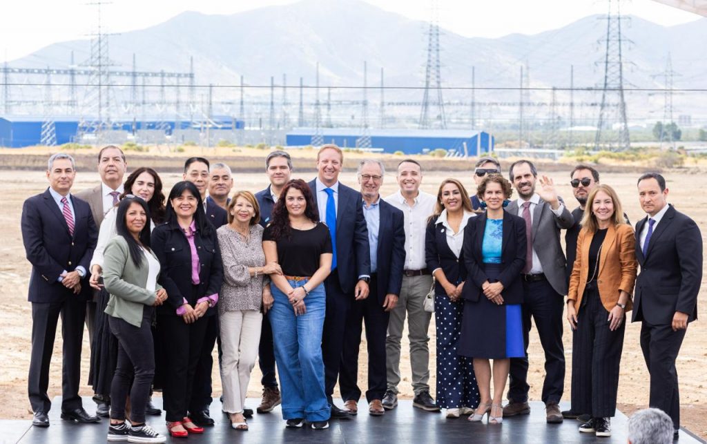 Kimal-Lo Aguirre: inicia construcción de la línea de transmisión más extensa del país