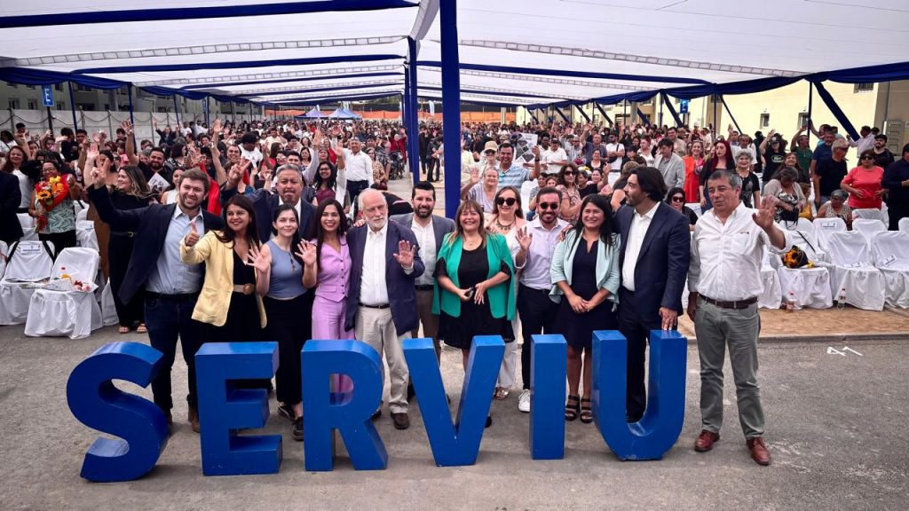“Padre Hurtado Somos Todos II”: Minvu entrega 469 viviendas beneficiando a más de 1.200 personas