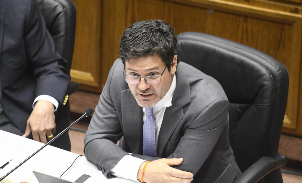 Cristian Muga asume presidencia de ENAP tras designación del Gobierno