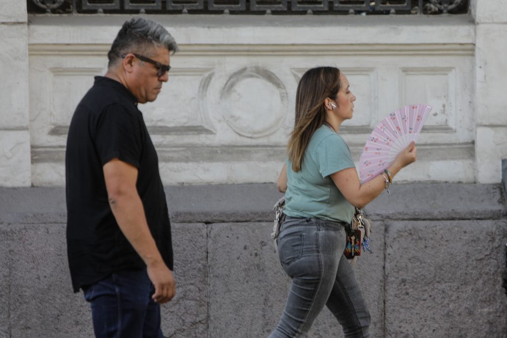 Emiten aviso por altas temperaturas en siete regiones: conoce ACÁ las zonas afectadas