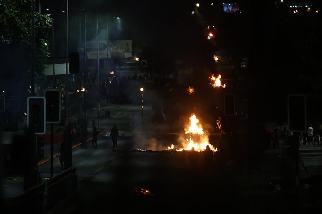 Mujer recibe disparo en San Bernardo durante incidentes del Día del Joven Combatiente