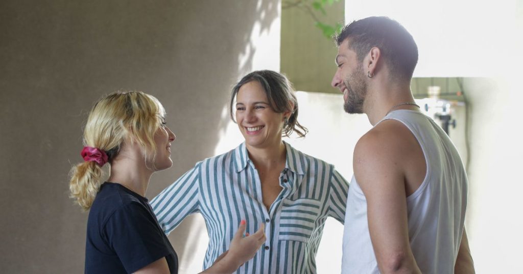 Blanca Lewin y Ricardo Fernández regresan a las teleseries en nueva ficción vertical de TVN