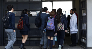 Repudio en Talcahuano: Denuncian amenazas contra estudiante de 16 años con síndrome de Down