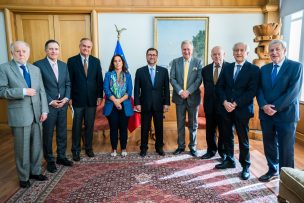 “Diálogo republicano”: Canciller Pérez Mackenna reúne a excancilleres para abordar política exterior