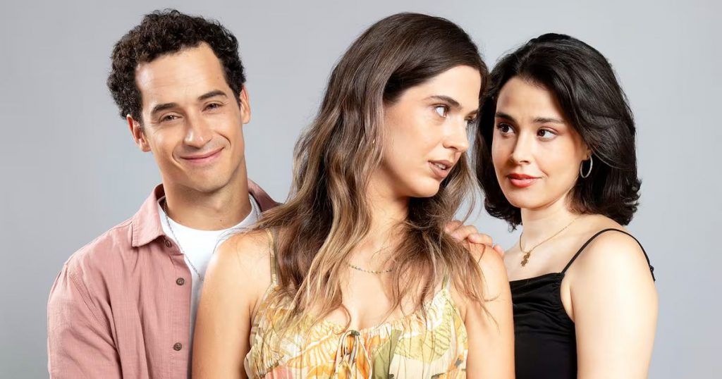 Nueva teleserie vertical de Canal 13 rompe récords digitales y logra históricos números en su debut