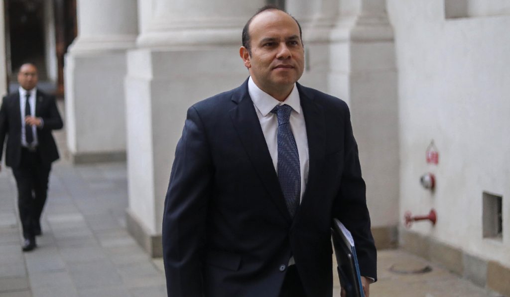 VIDEO | Máximo Pavez, futuro subsecretario del Interior, llega a La Moneda: 