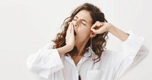 ¿Duermes menos de 7 horas? Esto podría estar pasando en tu cuerpo, según expertos