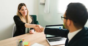 Alemania busca trabajadores chilenos: déficit laboral supera los 30 mil puestos