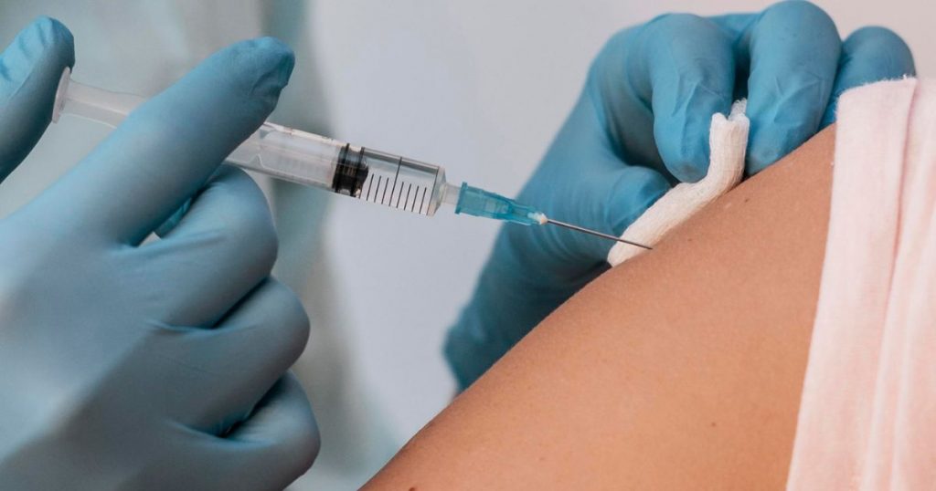 Expertos advierten: vacunación anticipada es clave para proteger a grupos de riesgo