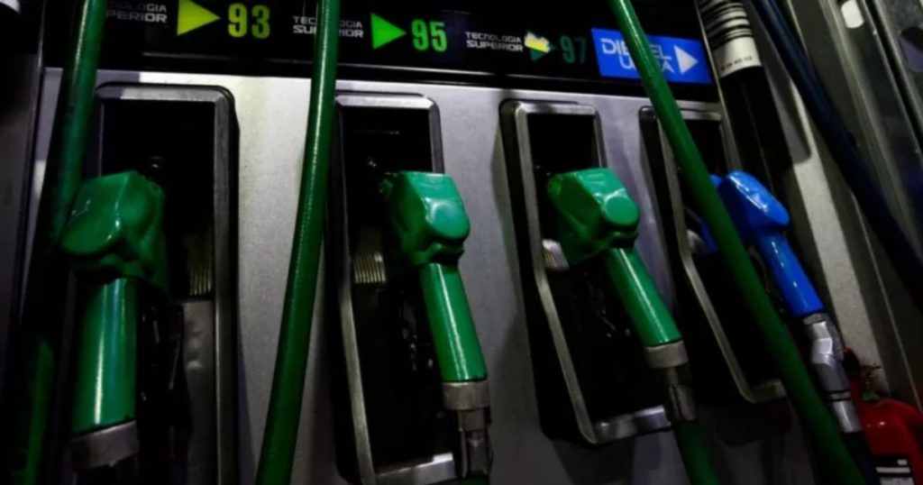 ¿Cómo se calculará el precio de los combustibles? Ministerio de Hacienda determinó el número de semanas para la paridad de importación